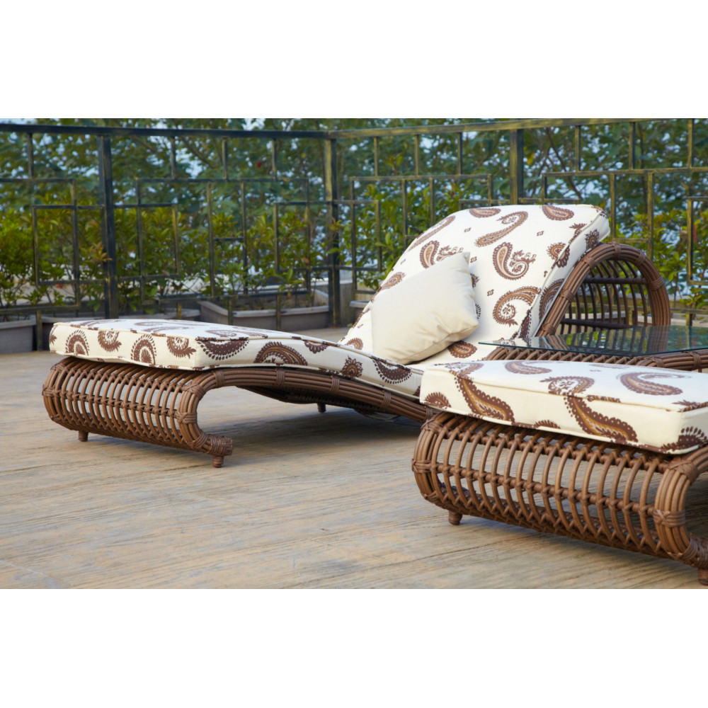 Outdoor Poolside Loungers with Tea Table